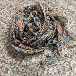 Floral, ruched scarf